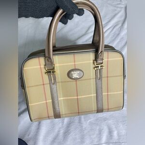 Burberry Beige and Brown Checkered vintage